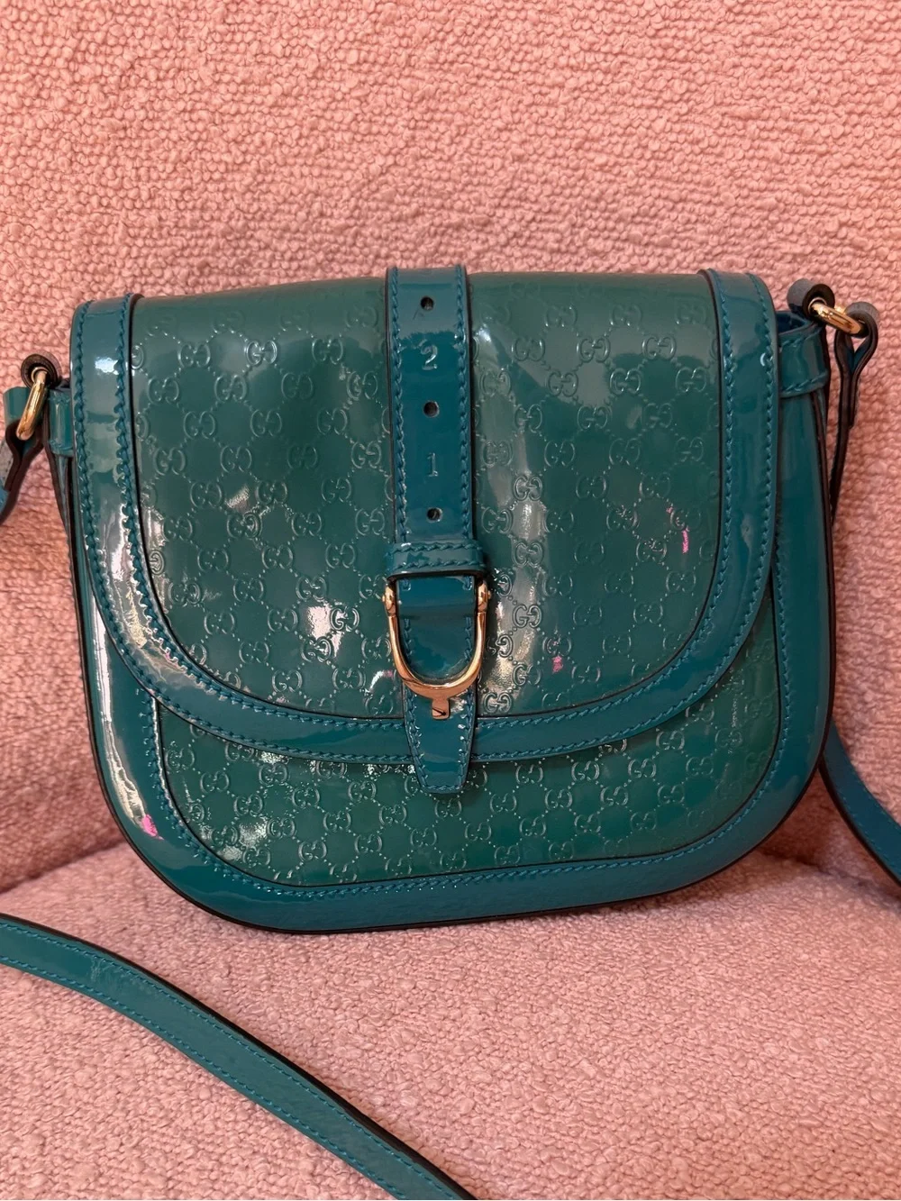 Gucci Microguccissima Crossbody Bag Micro - Picture 5 of 15